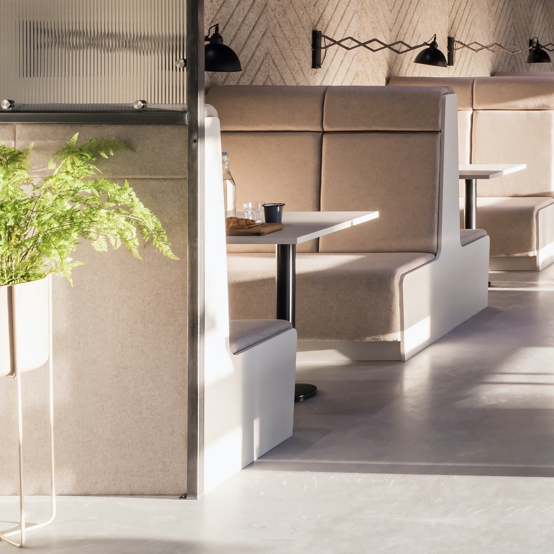 WN INTERIORS_WINGFIELD HOUSE_LOUNGE CROP